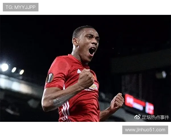 哈德斯菲尔德俱乐部新赛季备战提速阵容调整稳步推进目标明确球迷期待